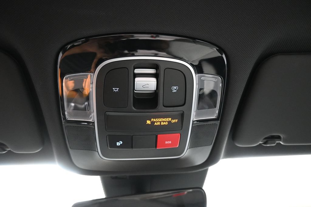 Used 2026 Hyundai Tucson Limited AWD/4WD image 33