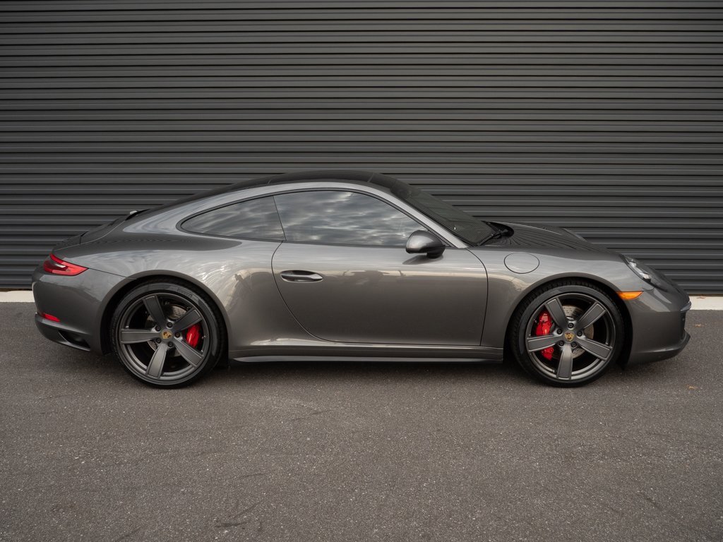 Certified 2018 Porsche 911 Carrera 4S image 25