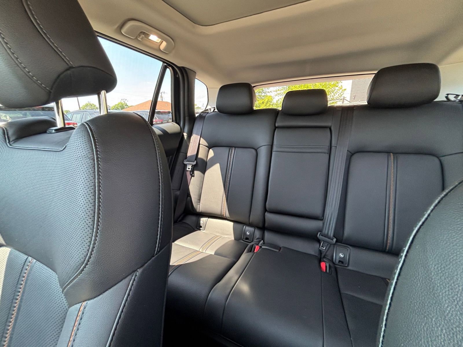 Used 2025 MAZDA CX-50 2.5 Hybrid w/ Premium Plus Pkg AWD/4WD image 41