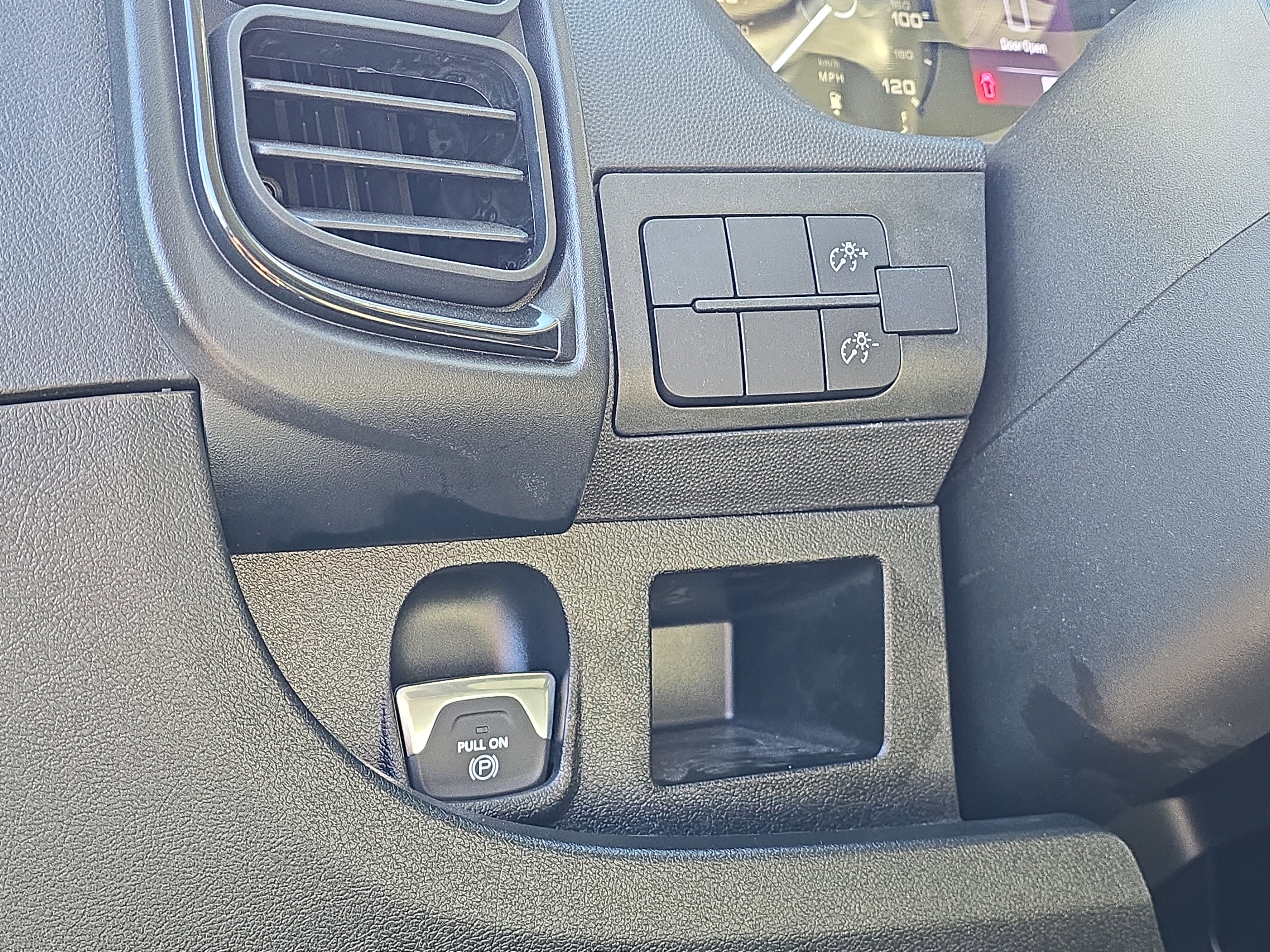 Used 2025 RAM ProMaster 2500 image 14