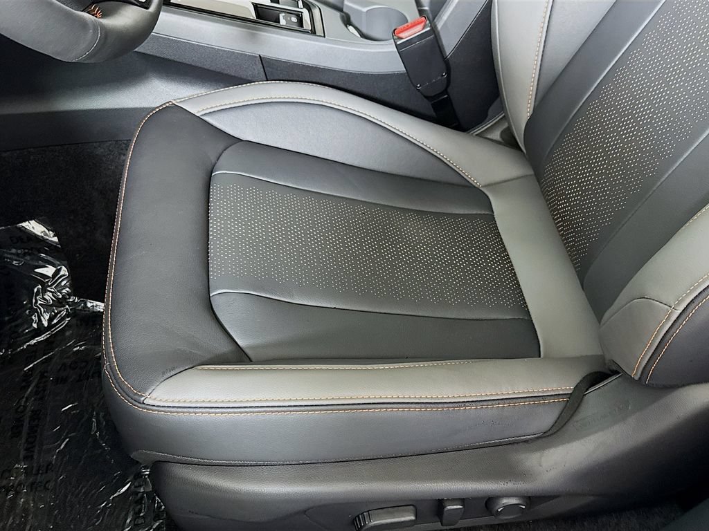 New 2026 Subaru Crosstrek 2.5i Limited w/ Crosstrek Mirror Package AWD/4WD image 19
