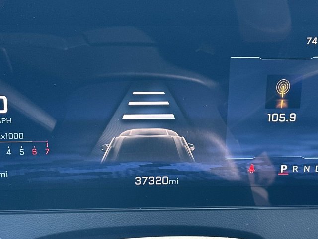 Certified 2025 Chevrolet Traverse LT FWD image 11