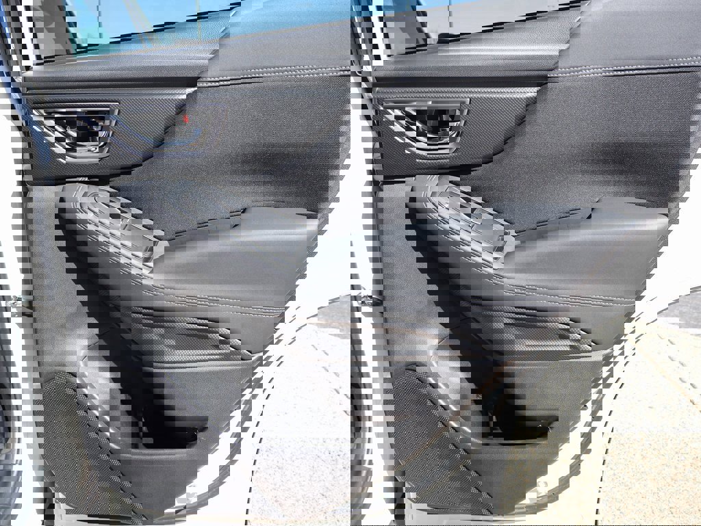 Used 2020 Subaru Forester Premium image 12