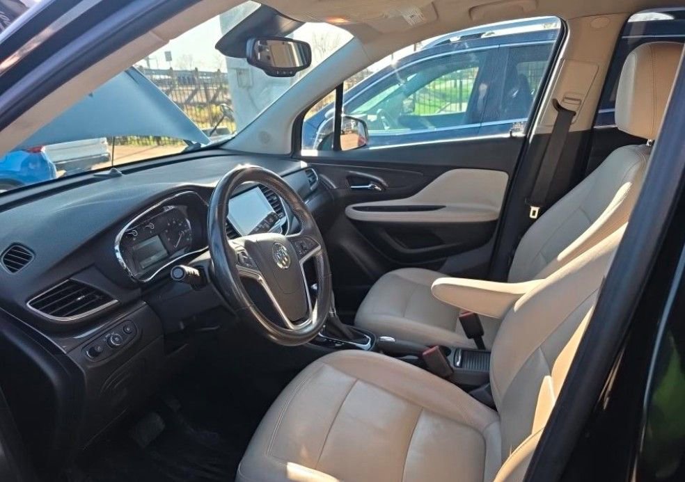 Used 2017 Buick Encore Essence w/ Experience Buick Package image 5