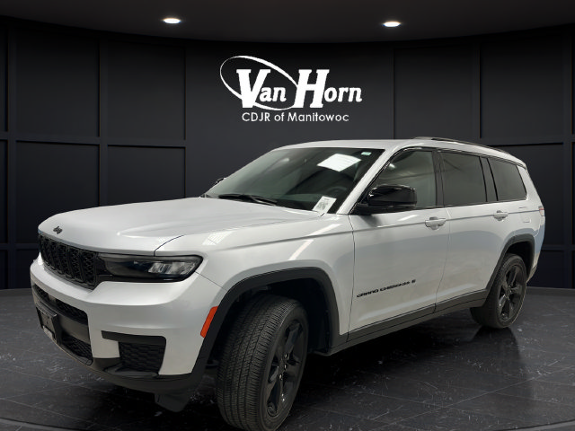 Used 2025 Jeep Grand Cherokee L Altitude AWD/4WD image 3