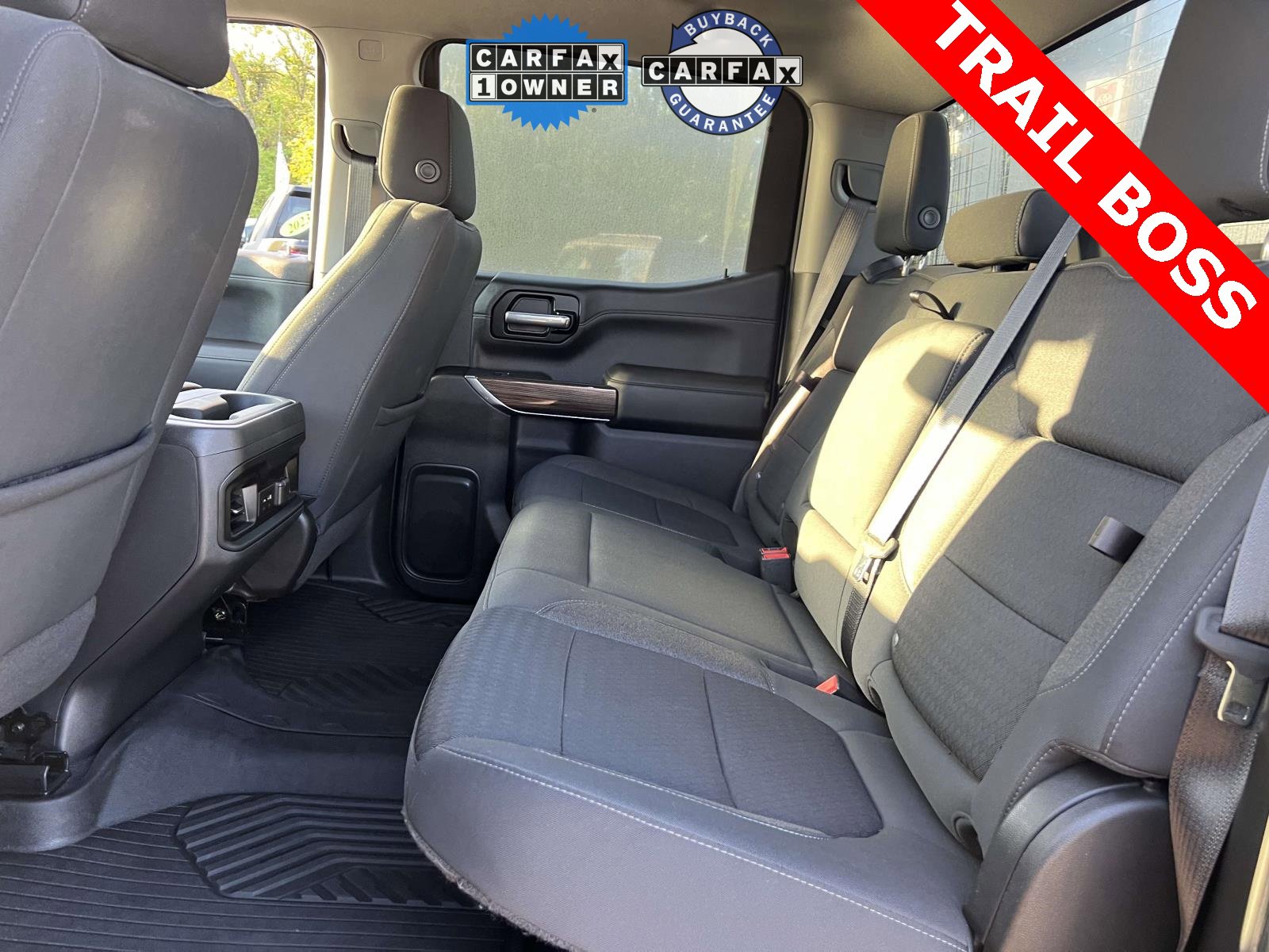 Used 2021 Chevrolet Silverado 1500 LT Trail Boss w/ Bed Protection Package image 15