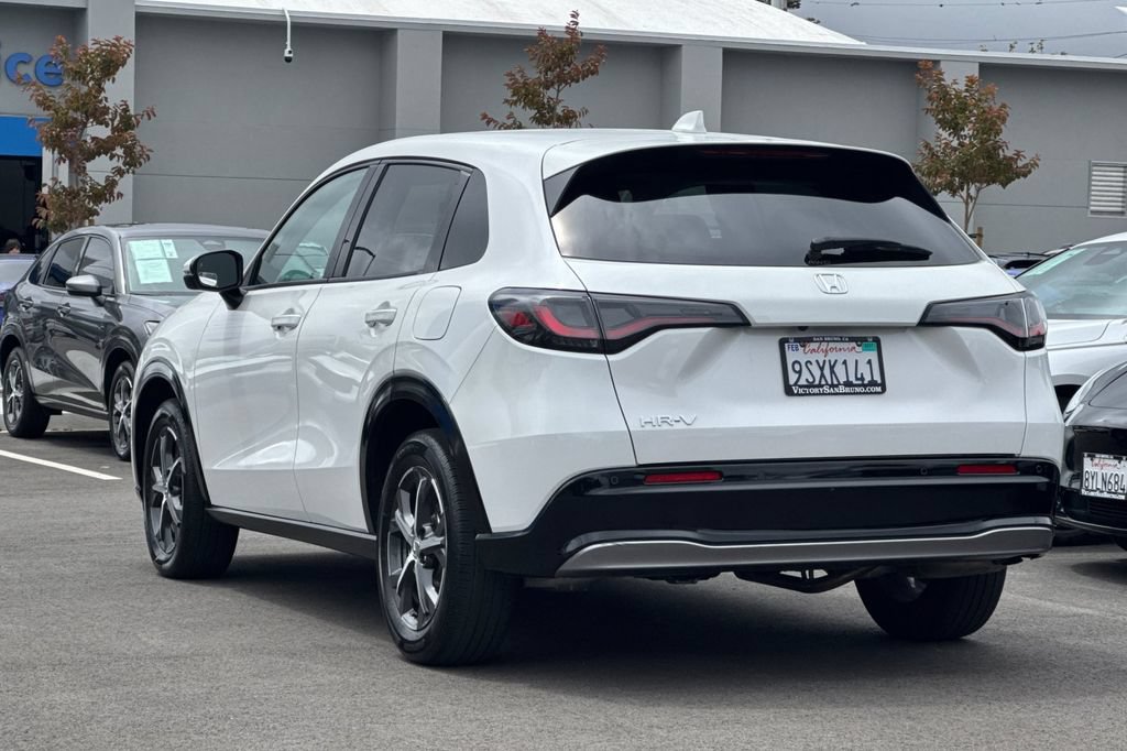Certified 2025 Honda HR-V EX-L image 6
