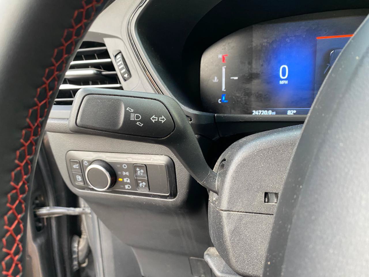 Used 2025 Ford Escape ST-Line w/ Equipment Group 301A FWD image 60
