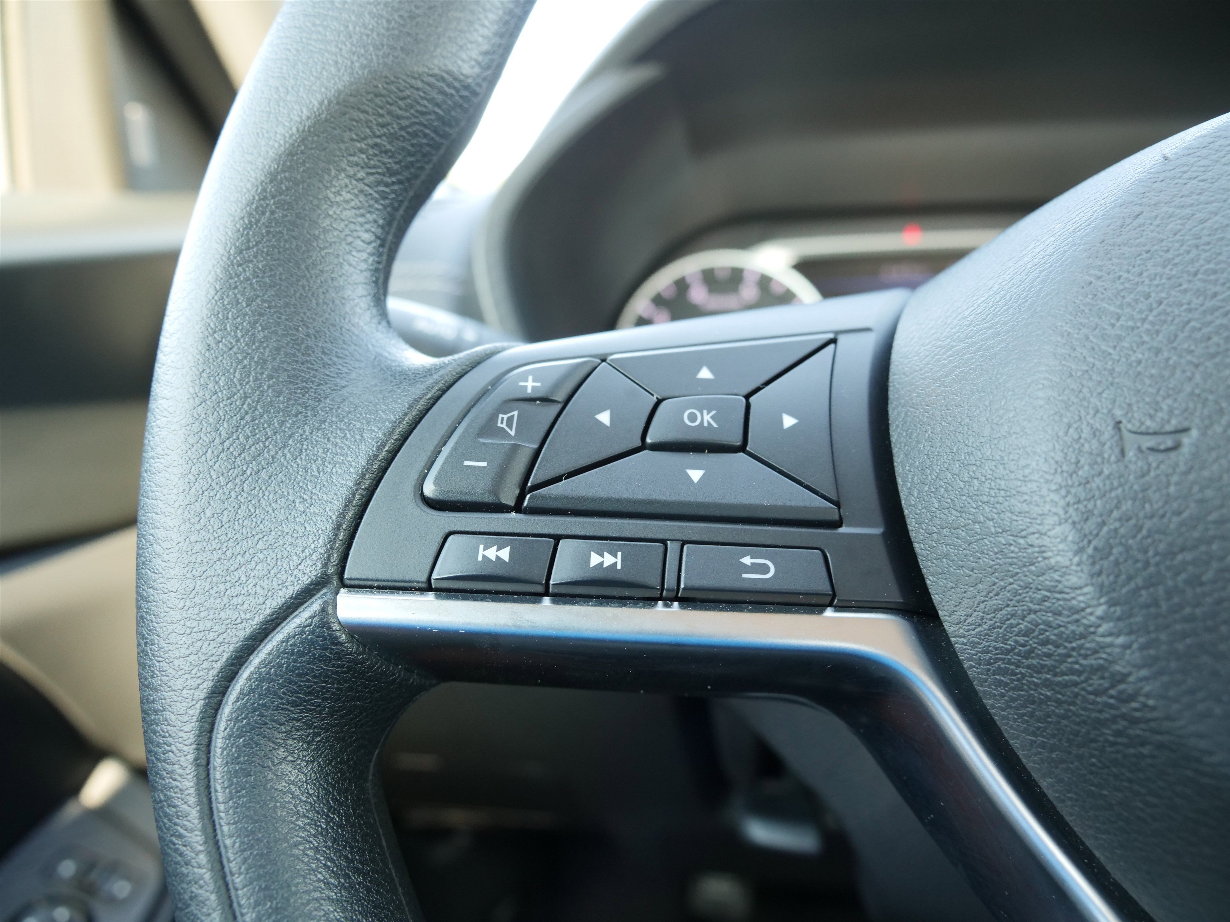 Used 2024 Nissan Sentra SV image 21