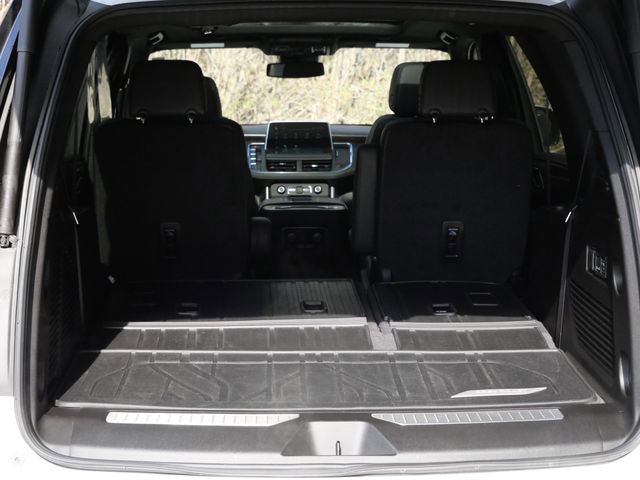 Used 2024 Chevrolet Tahoe Z71 w/ Off-Road Capability Package image 31