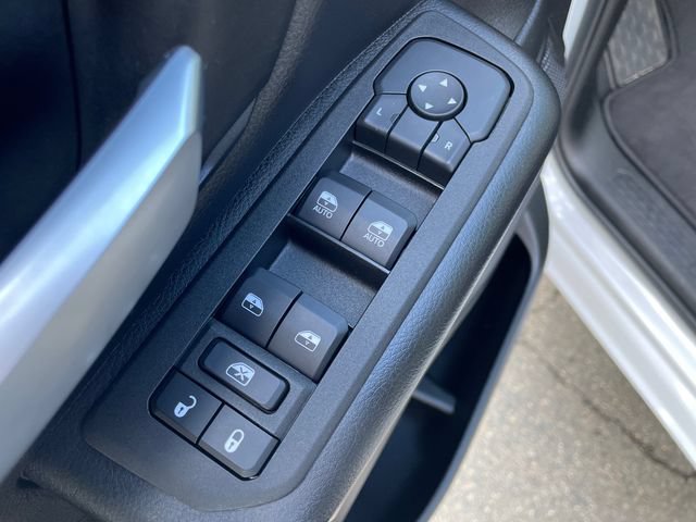 Used 2025 RAM 1500 Tradesman AWD/4WD image 23