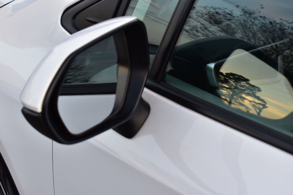 Used 2022 Toyota Corolla LE image 35