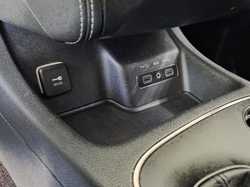 Used 2018 Dodge Durango SRT w/ SRT Interior Appearance Group AWD/4WD image 37