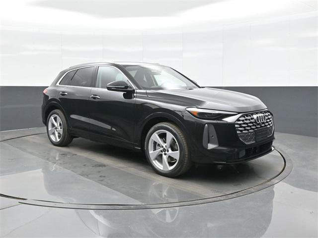 New 2025 Audi Q5 Prestige