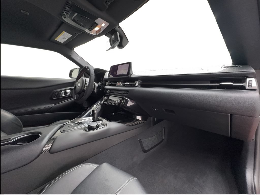 Used 2022 Toyota Supra Premium w/ Driver Assist Package RWD image 27