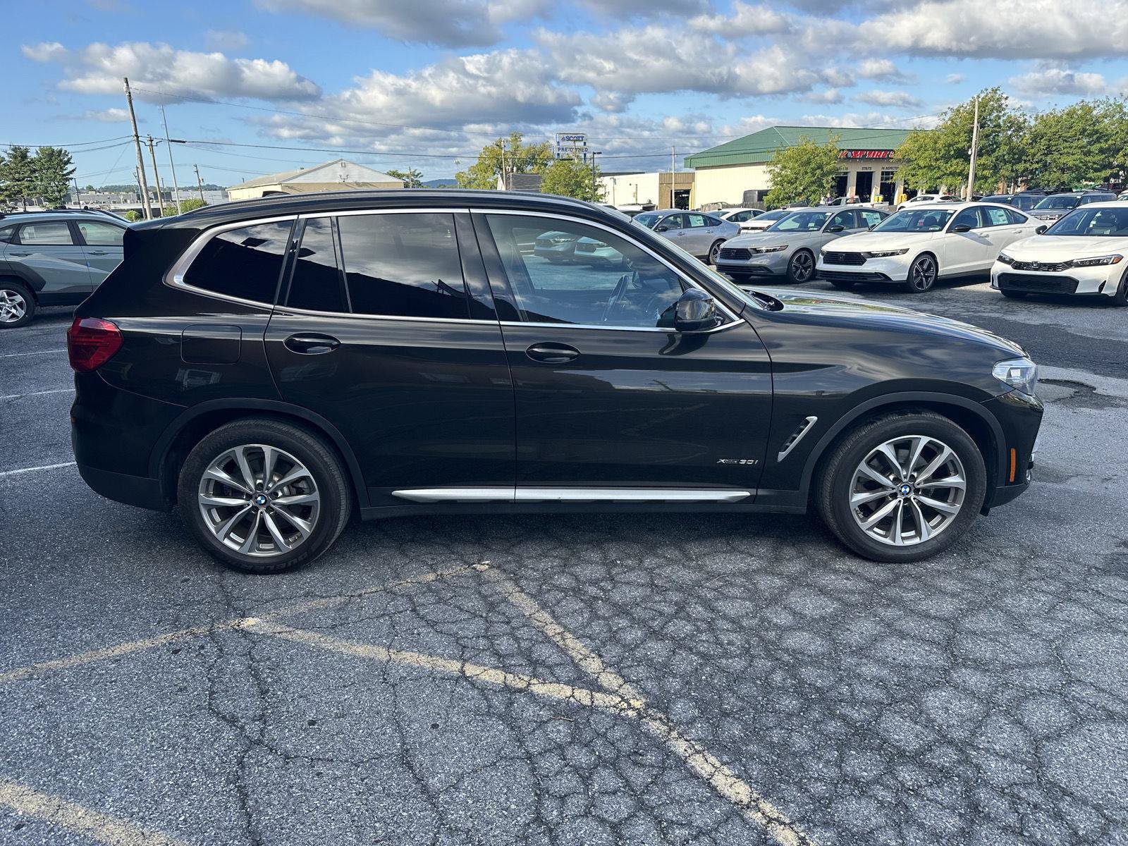 Used 2018 BMW X3 xDrive30i AWD/4WD image 9