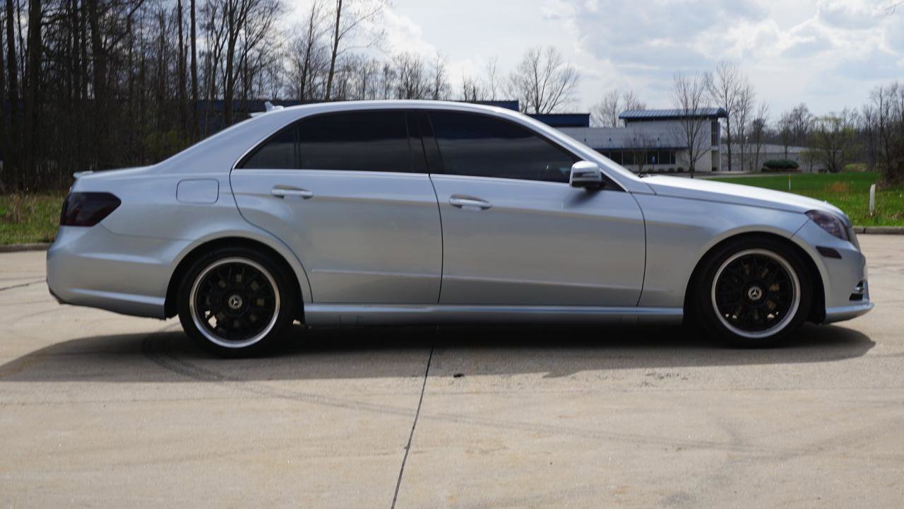 Used 2013 Mercedes-Benz E 350 BlueTEC Sedan image 6