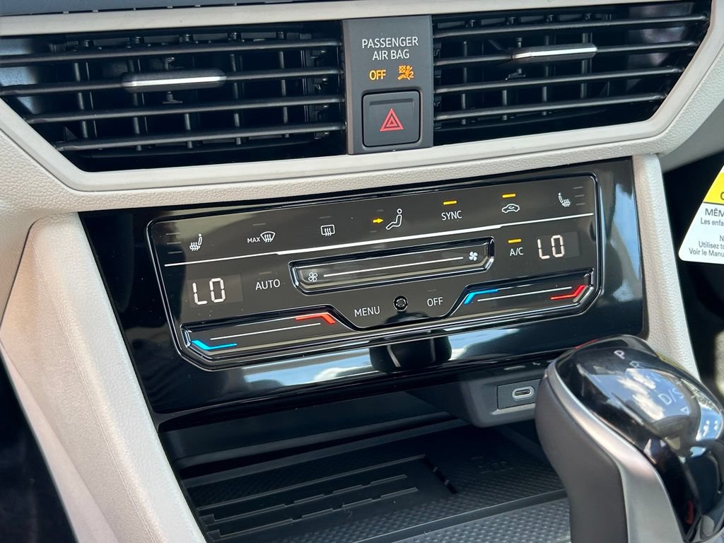 New 2026 Volkswagen Jetta SE FWD image 28