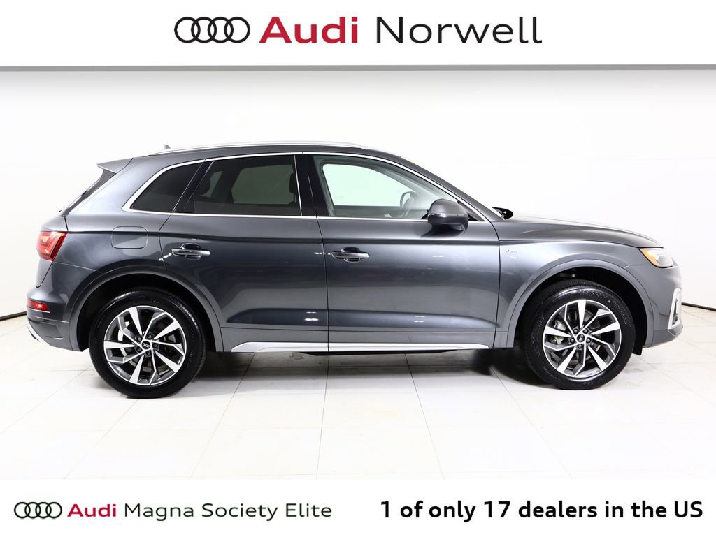 Used 2023 Audi Q5 2.0T Premium w/ Convenience Package AWD/4WD image 18