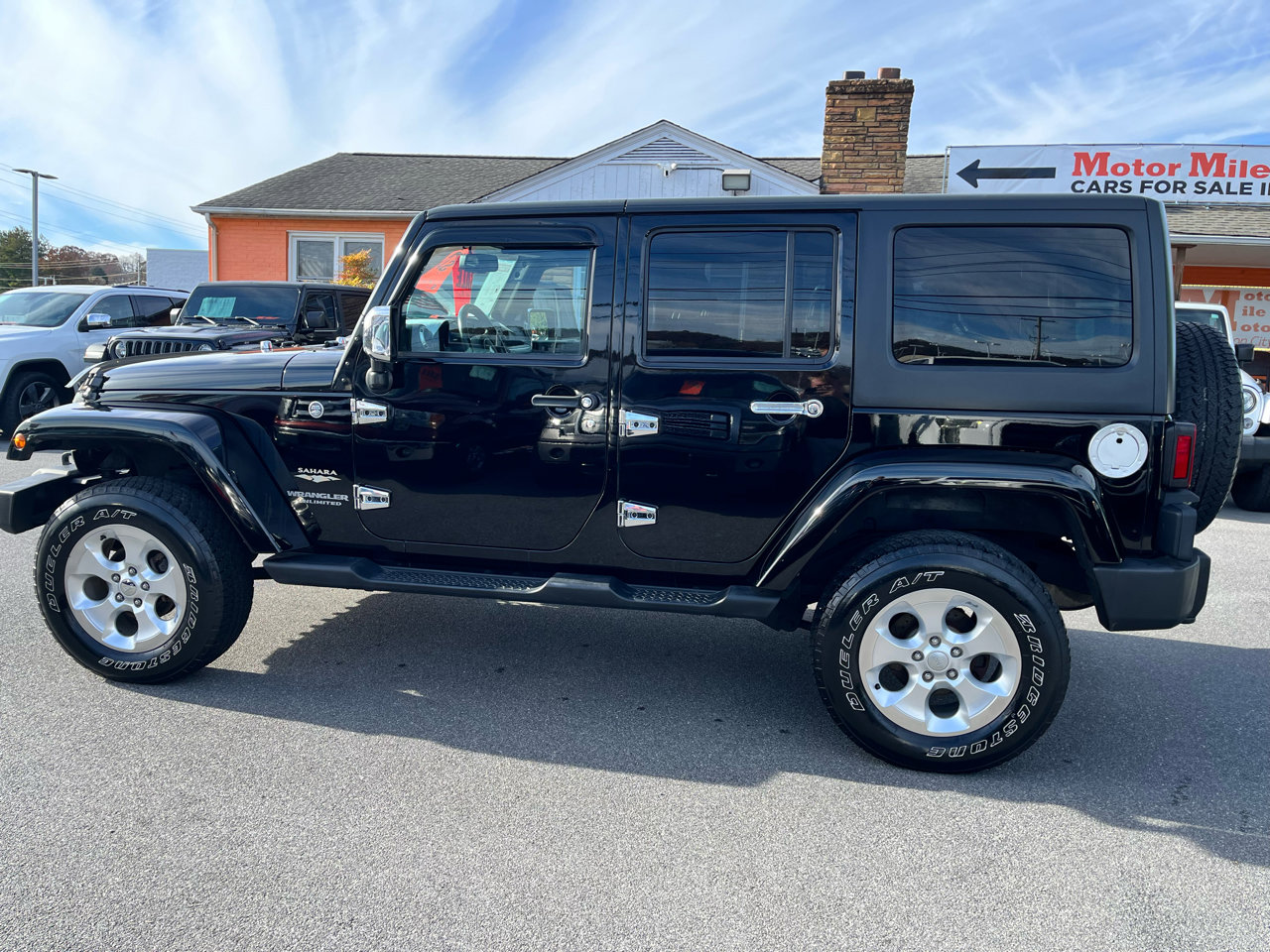 Used 2014 Jeep Wrangler Unlimited Sahara image 7