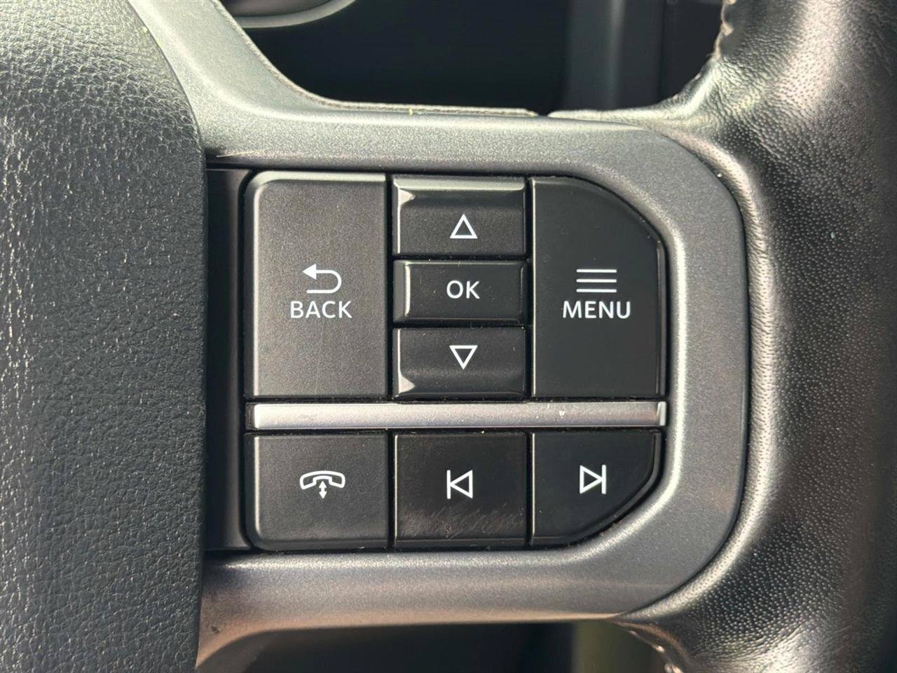 Used 2023 Ford F350 Lariat w/ Black Appearance Package AWD/4WD image 19