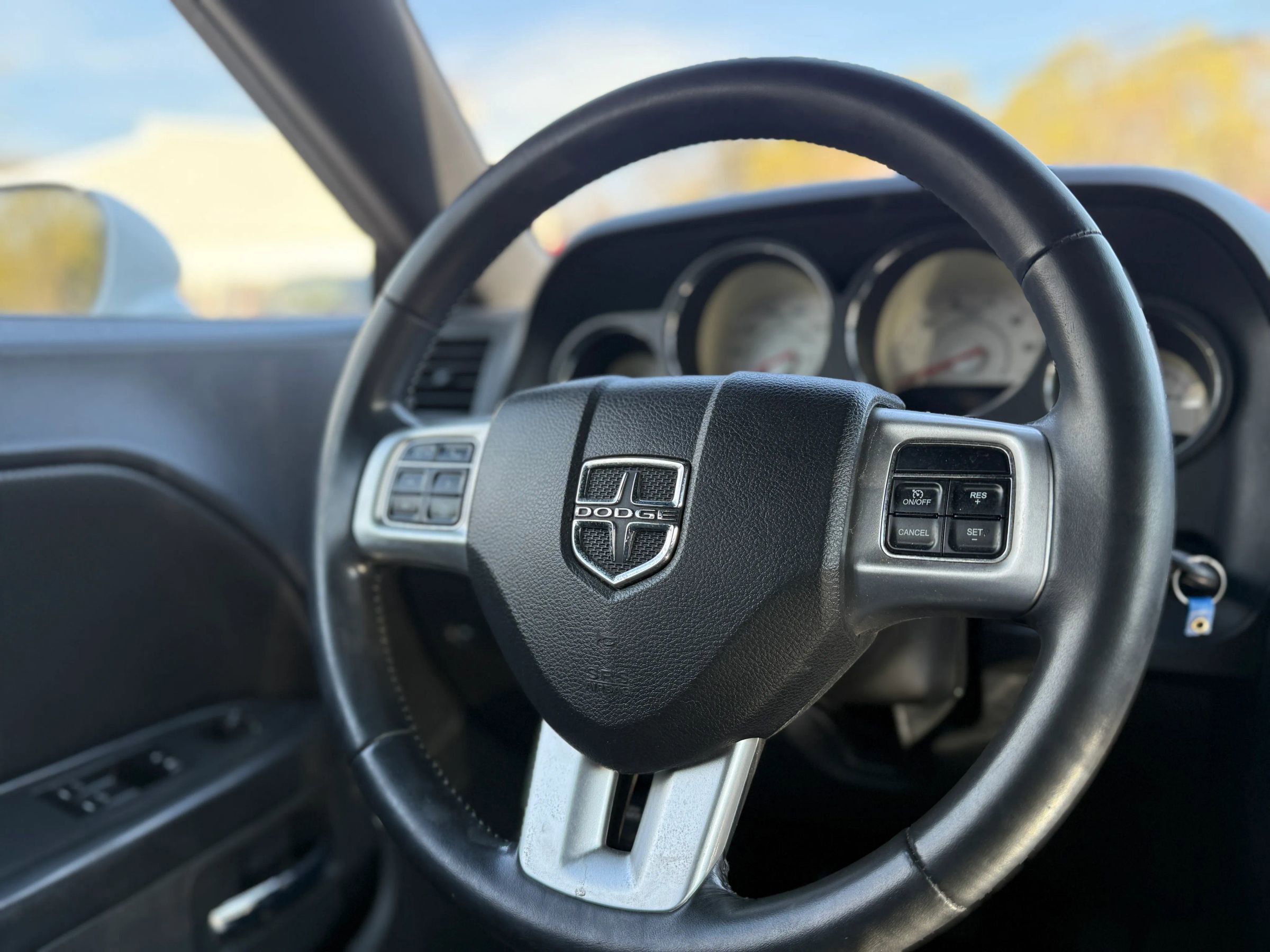 Used 2011 Dodge Challenger image 20