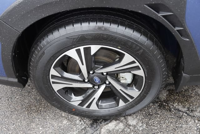 Certified 2025 Subaru Crosstrek 2.5i Premium AWD/4WD image 11