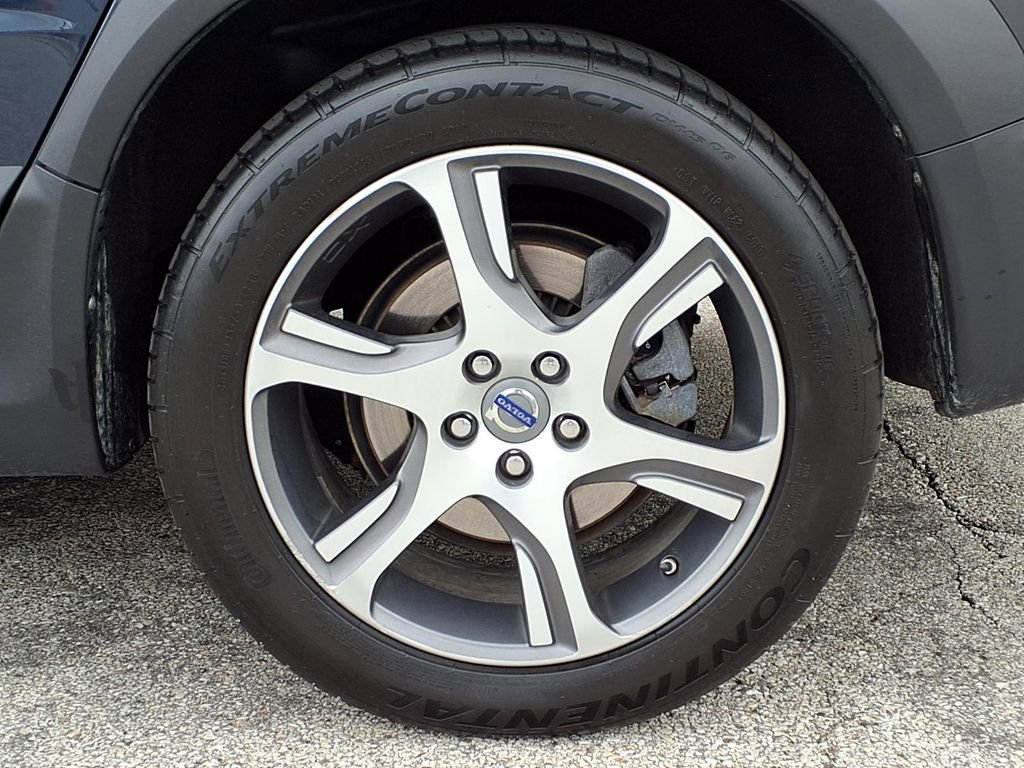 Used 2015 Volvo XC70 T6 Premier Plus AWD/4WD image 6