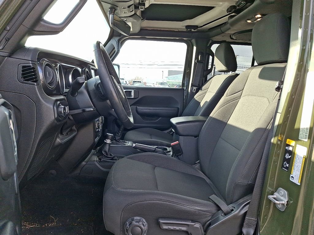 Used 2022 Jeep Wrangler Unlimited Sport image 15