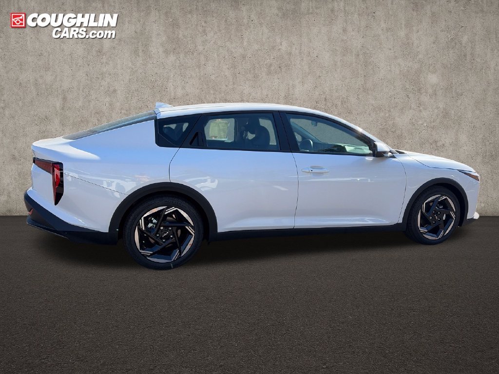 New 2026 Kia K4 EX FWD image 9