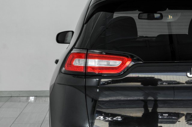 Used 2014 Jeep Cherokee Latitude image 43