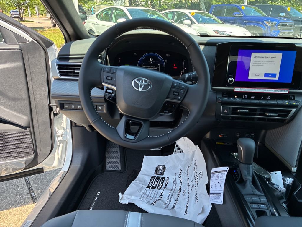 New 2026 Toyota Camry SE FWD image 18