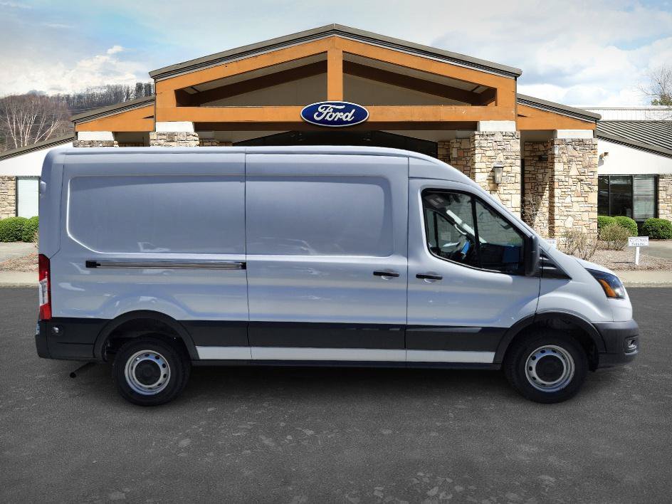 New 2024 Ford Transit 250 148 Medium Roof w/ Load Area Protection Package RWD image 8
