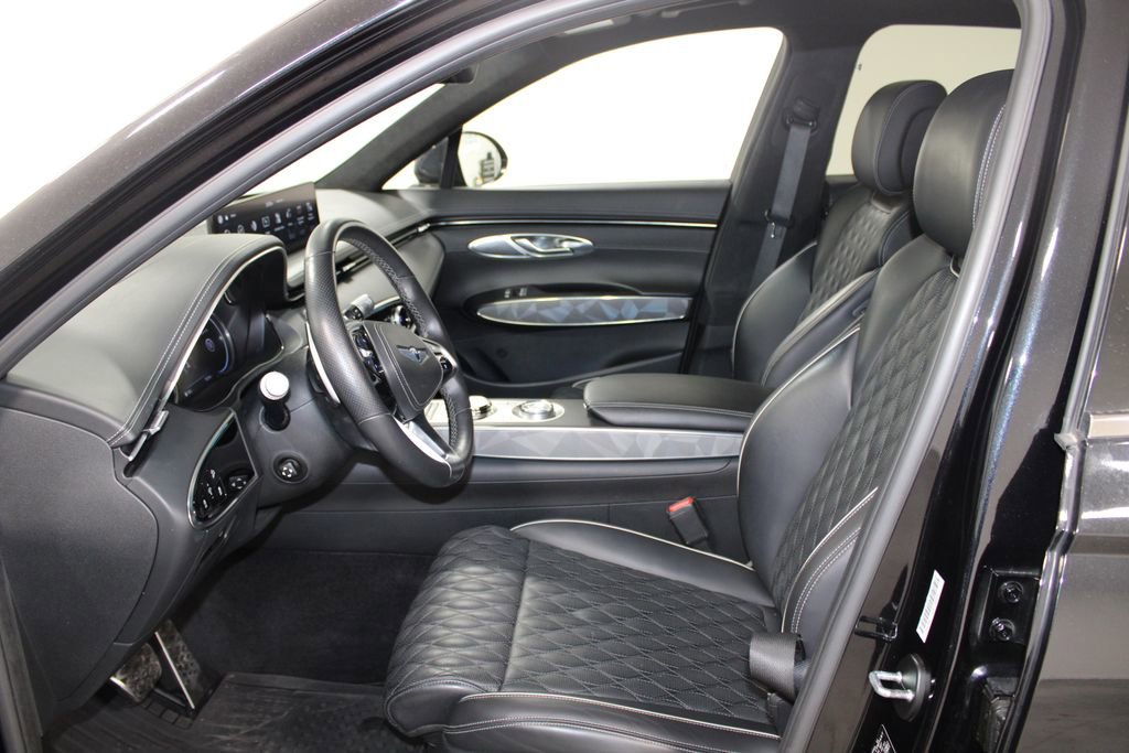 Used 2022 Genesis GV70 3.5T Sport w/ Sport Advanced Package image 21