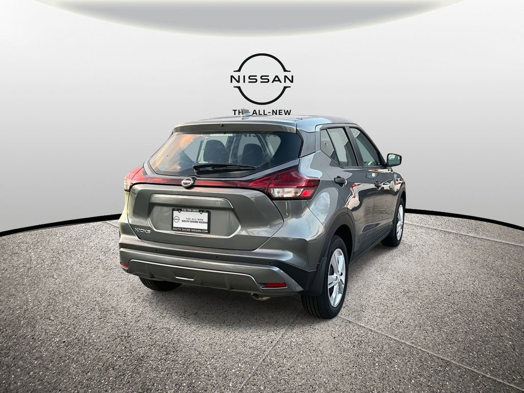 New 2025 Nissan Kicks Play S image 8