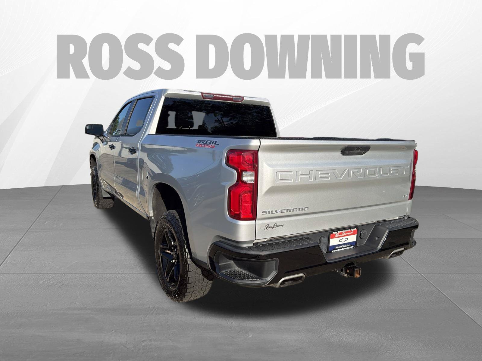 Used 2021 Chevrolet Silverado 1500 LT Trail Boss w/ Bed Protection Package AWD/4WD image 6