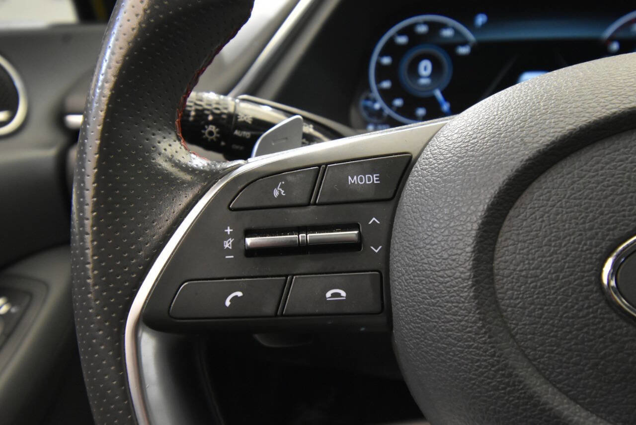 Used 2020 Hyundai Sonata SEL Plus w/ Tech Package image 27