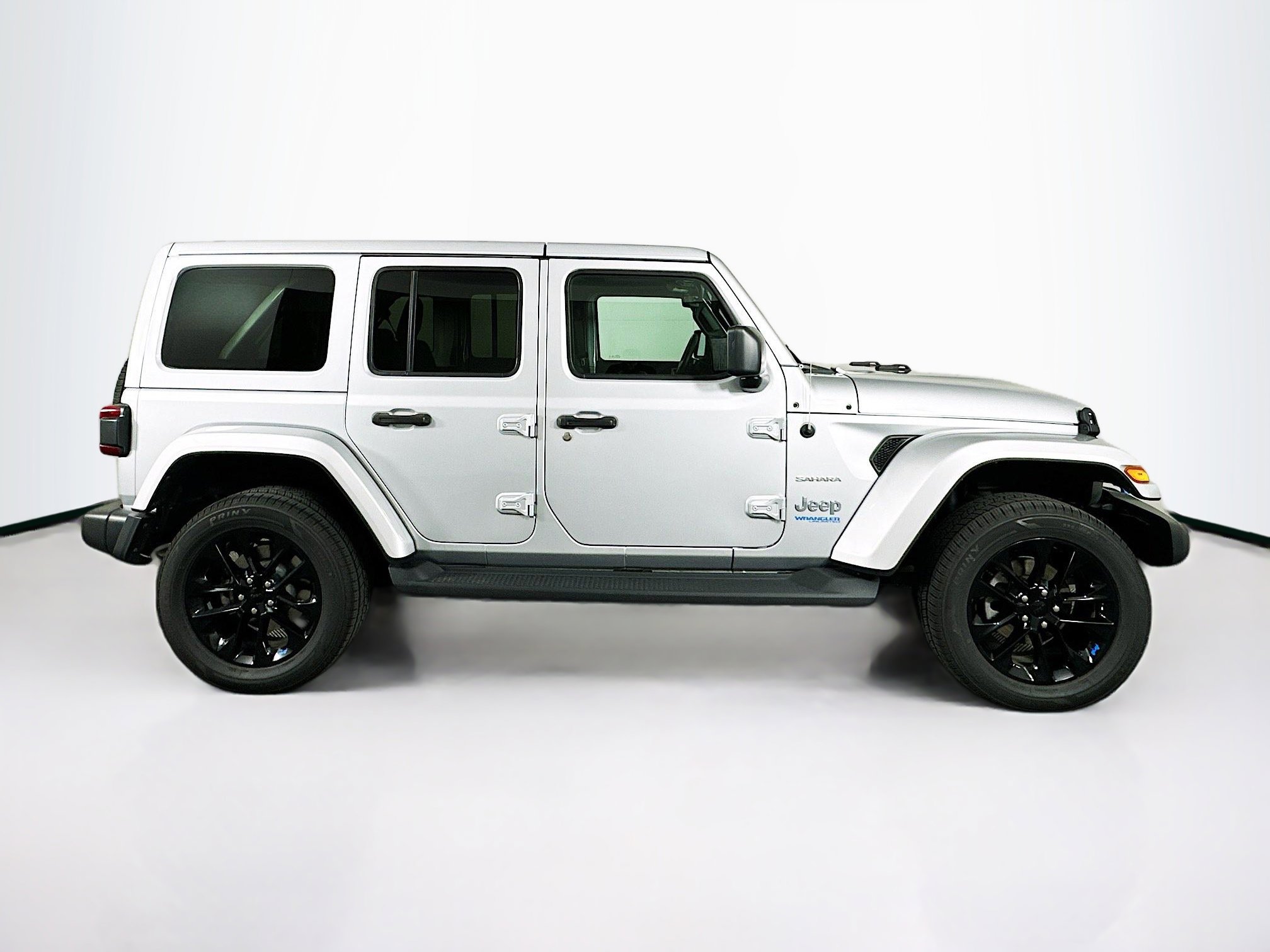 Used 2022 Jeep Wrangler Sahara image 10