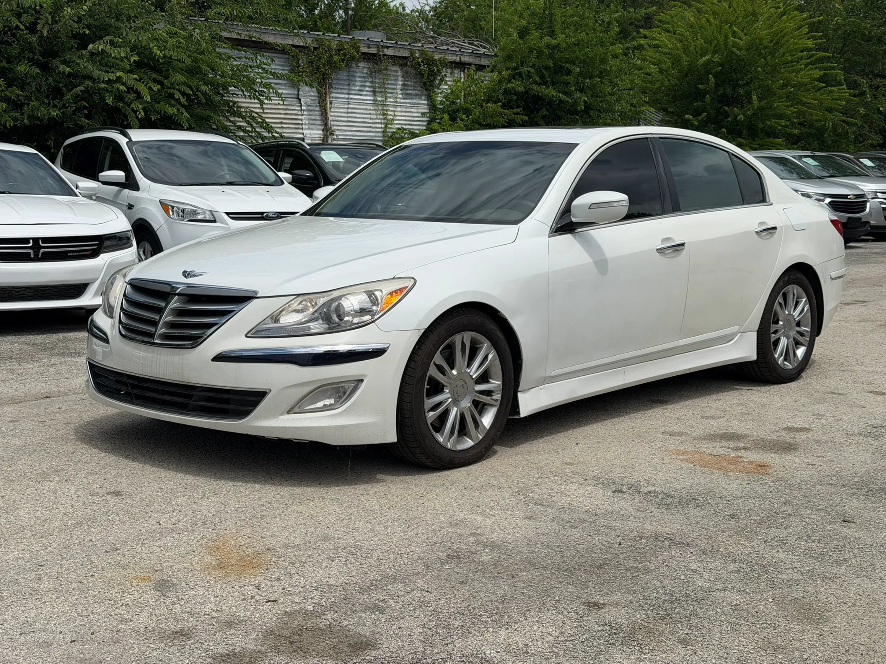 Used 2013 Hyundai Genesis 3.8 w/ Premium Pkg RWD image 6