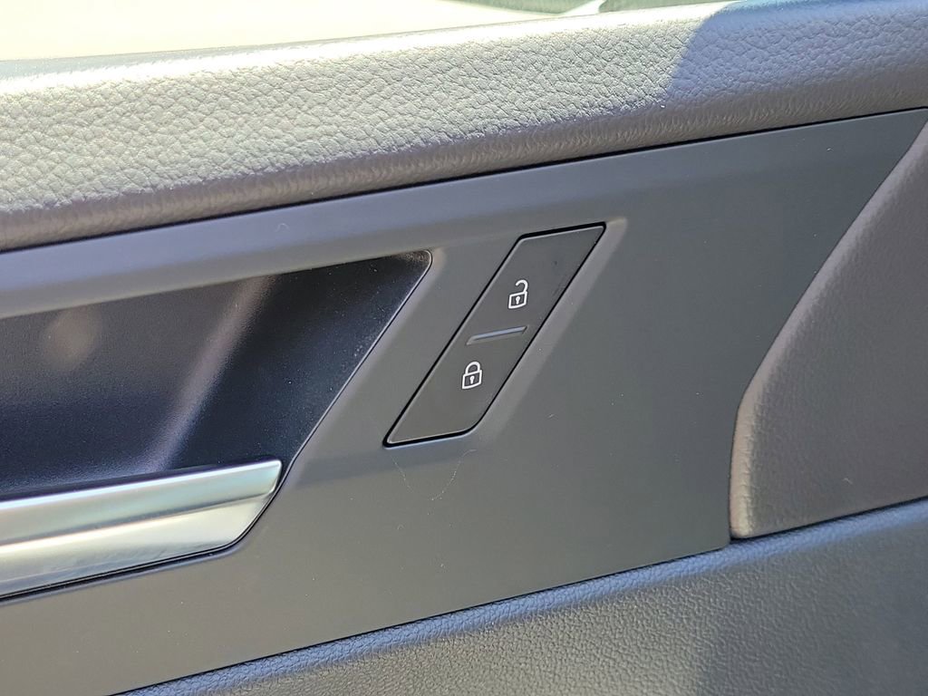 New 2026 Volkswagen Jetta SE image 13