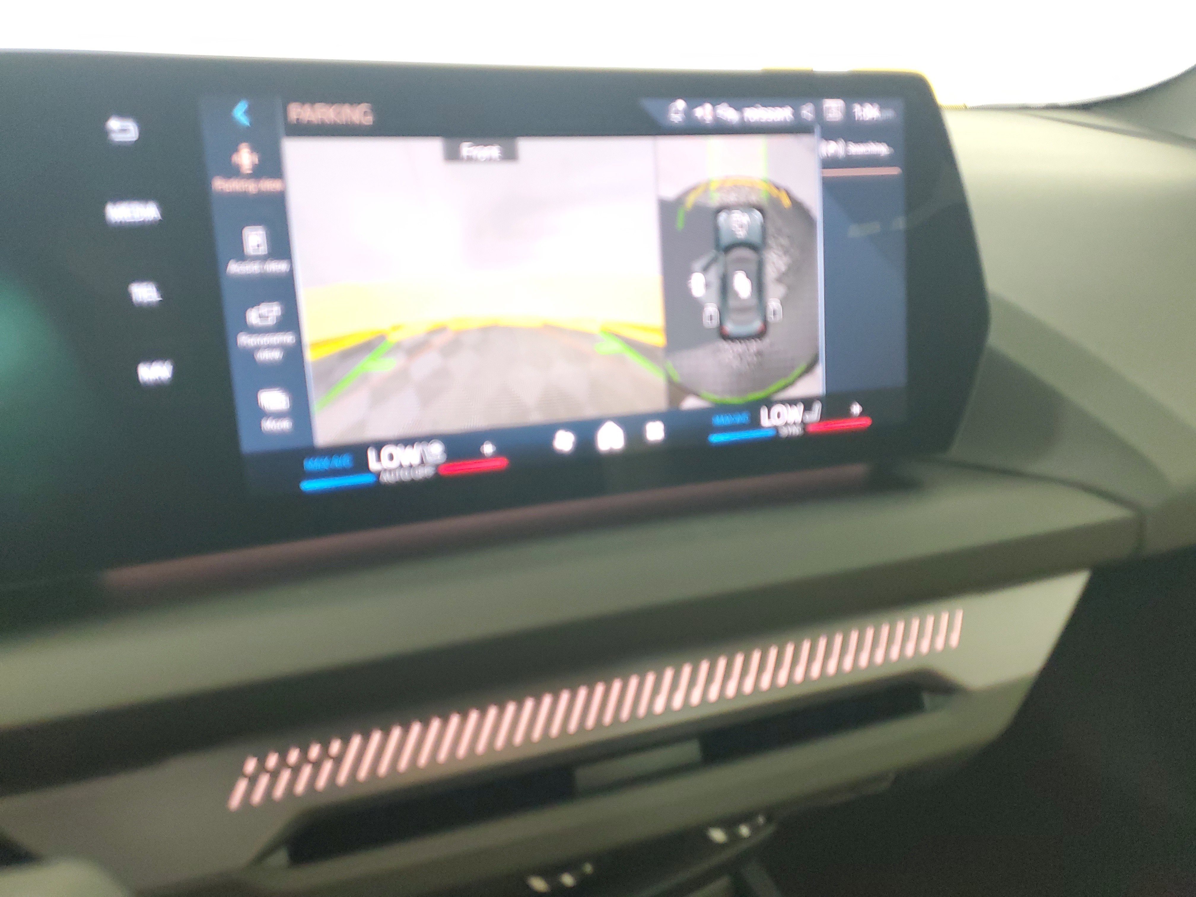 New 2025 BMW 228i xDrive w/ Premium Package image 17