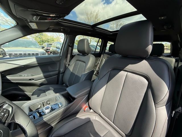 New 2026 Jeep Cherokee Overland w/ Advanced Pro Tech Group image 21
