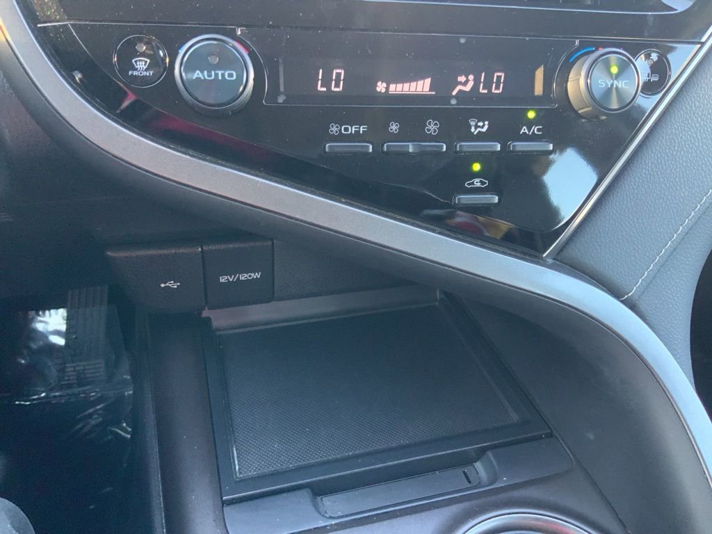 Used 2024 Toyota Camry SE w/ Cold Weather Package image 20