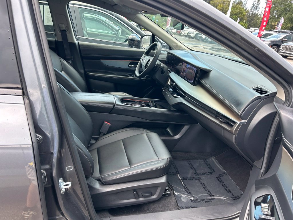 Certified 2025 Nissan Murano SL AWD/4WD image 42