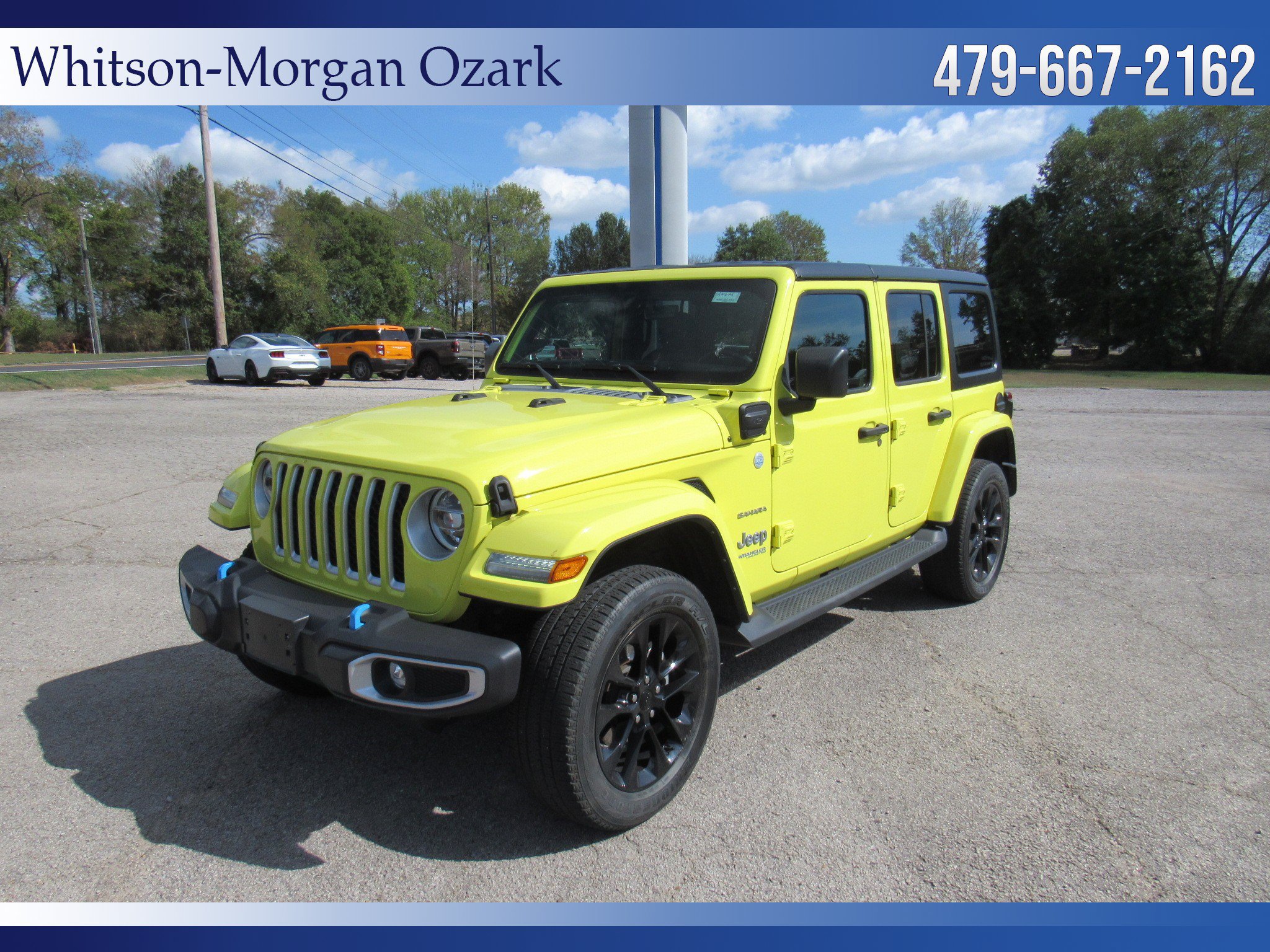 Used 2022 Jeep Wrangler Unlimited Sahara w/ Cold Weather Group AWD/4WD image 3