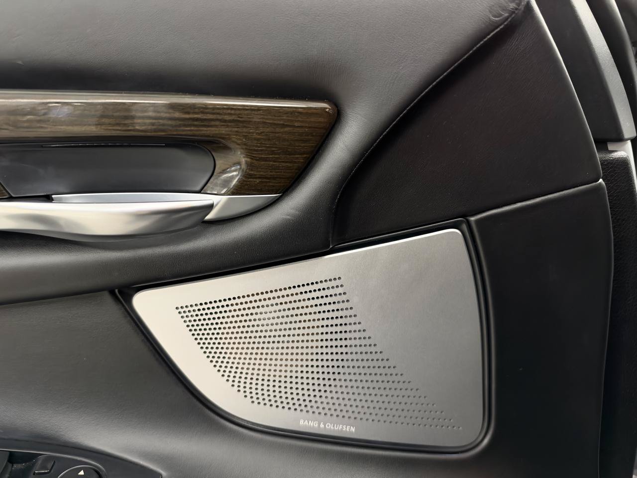 Used 2013 BMW 750Li RWD image 34
