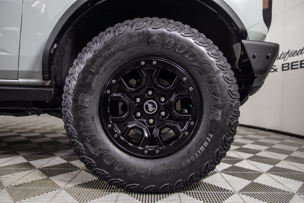 Used 2021 Ford Bronco First Edition AWD/4WD image 38
