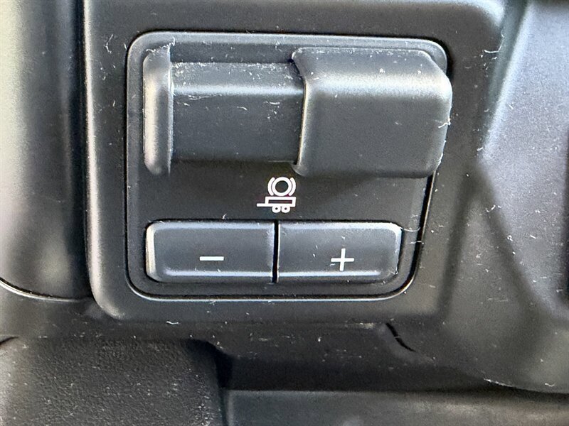 Used 2021 Chevrolet Silverado 1500 RST AWD/4WD image 28