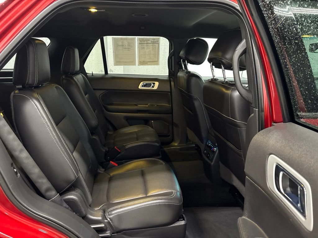 Used 2015 Ford Explorer Sport w/ Equipment Group 401A AWD/4WD image 30