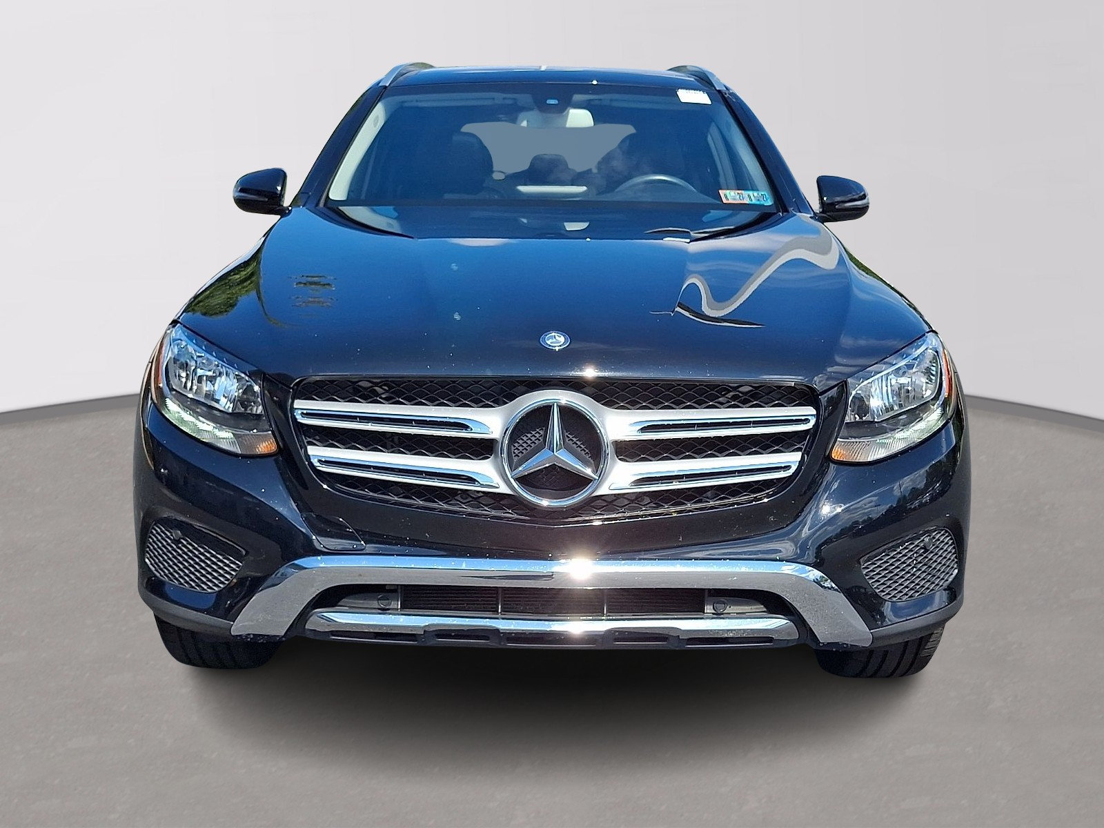 Used 2016 Mercedes-Benz GLC 300 4MATIC image 2